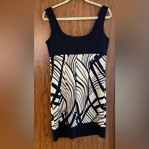 AGB black and white dress - Picture 2 of 8